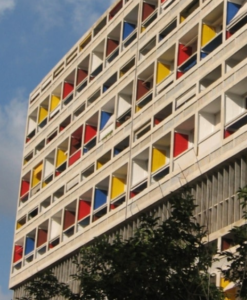 Read more about the article 브루탈리즘(Brutalism) 개념 특징 예시
